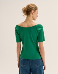 Review - Ashlyn Top