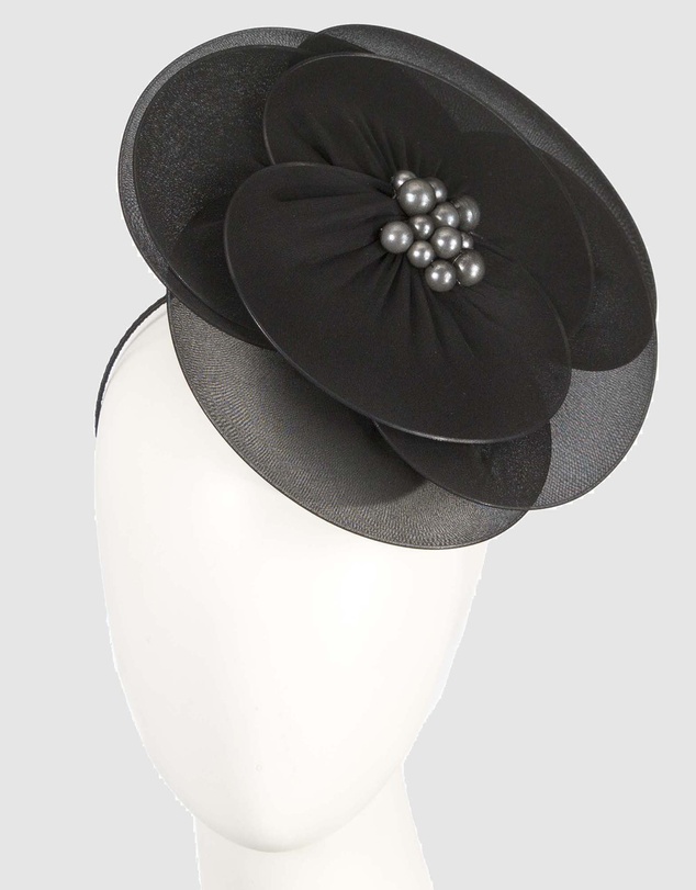 Max Alexander - Black Flower Racing Fascinator