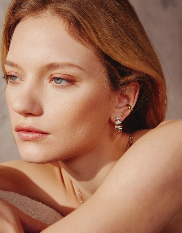 Ania Haie - Ania Haie Gold Pyramid Glam Stud Earrings