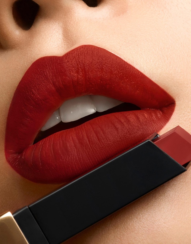 Yves Saint Laurent - Rouge Pur Couture The Slim Lipstick 1966