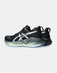 ASICS - Novablast 5 Luxe - Men's