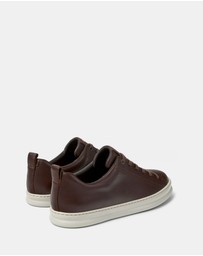 Camper - Runner Four
