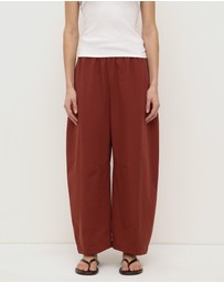 Assembly Label - Lola Barrel Pants