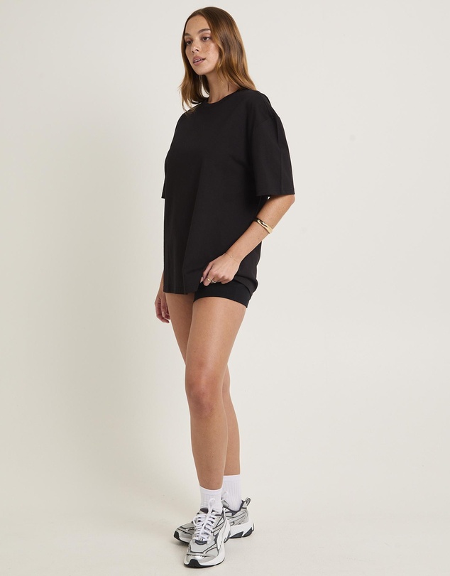 General Pants Co. Basics - Oversized T-Shirt