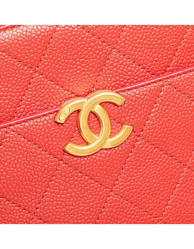 Pre-Loved by Azura Reborn - Pre-Loved Small Quilted Caviar Top Handle Camera Bag