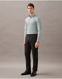 Calvin Klein - Stretch Collar Dress Shirt