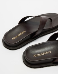 Atmos&Here - Azure Leather Thong Sandals
