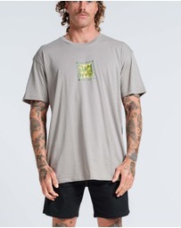 Vacancy Co - Surf Club Tee