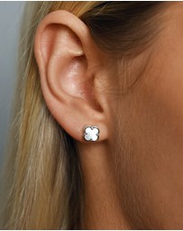 Von Treskow - Mini Clover (Mother of Pearl) Stud Earrings