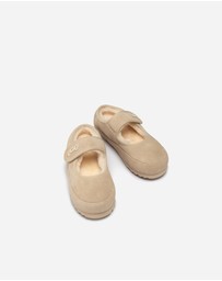 Ozwear Connection Uggs - Ugg Mary Jane Emb Logo