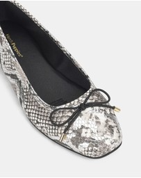 Hush Puppies - Kettle