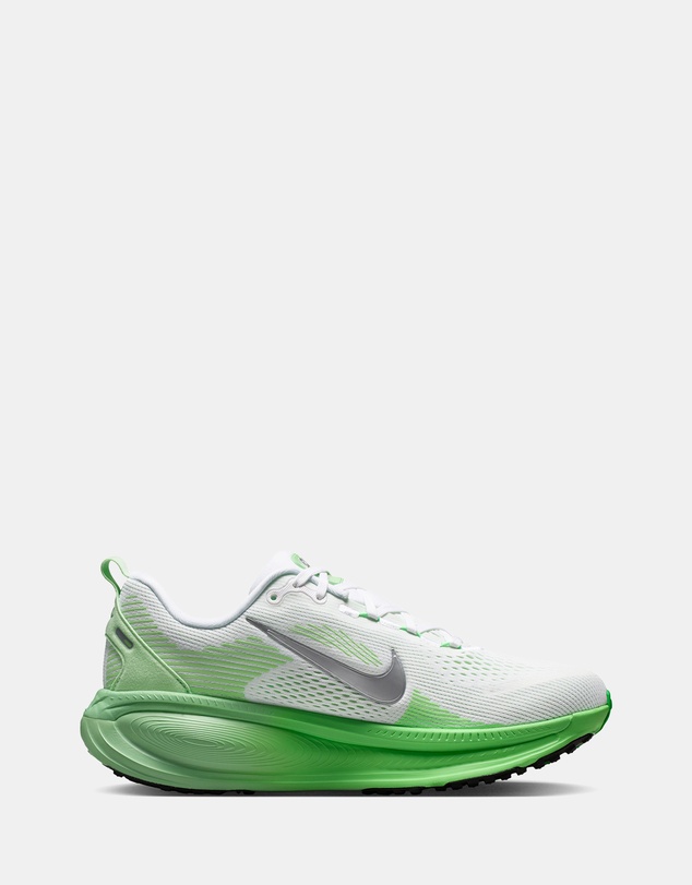 Nike - Vomero 18 - Women's