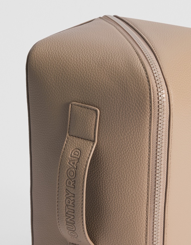 Country Road - Branded Detail Large Convertible Cosmetic Case
