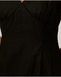 Tussah - Andy V Neck Midi Dress