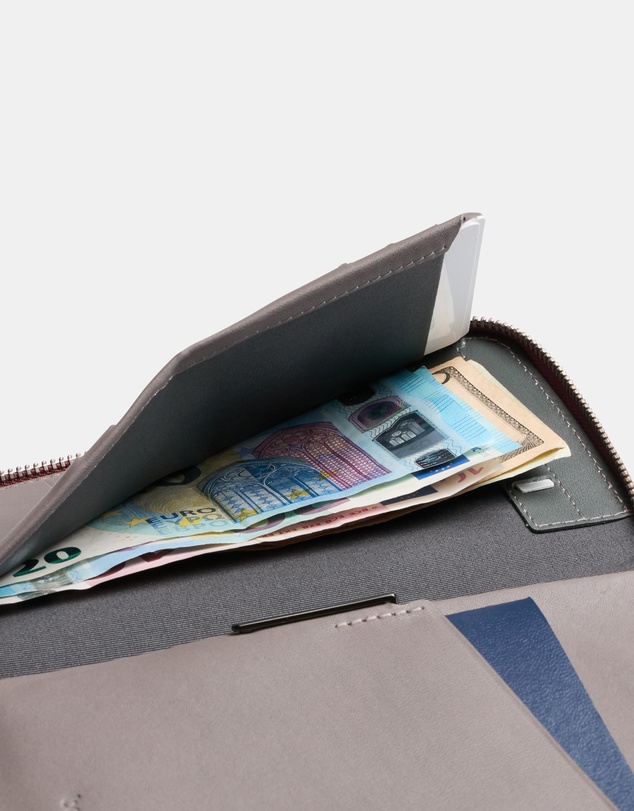 Bellroy - Travel Folio (Second Edition)