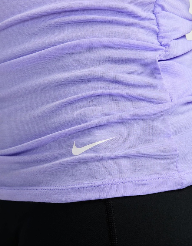 Nike - Nike One Relaxed Dri-FIT Long-Sleeve Top