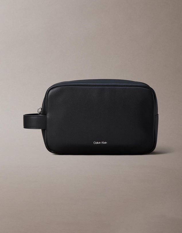 Calvin Klein - Raised Dopp Kit