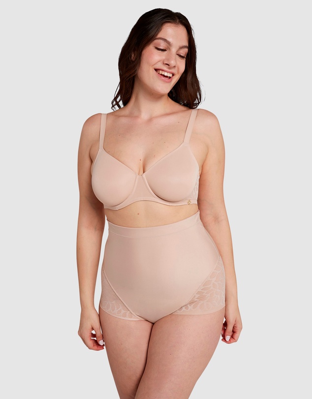 Sans Complexe - Perfect Curves Wired Minimiser Bra with Lace