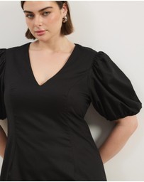 Atmos&Here Curvy - Stephanie Sweetheart Puff Sleeve Linen Blend Midi Dress