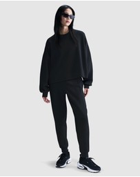 Nike - 24.7 ImpossiblySoft Dri-FIT Oversized Crew-Neck Top