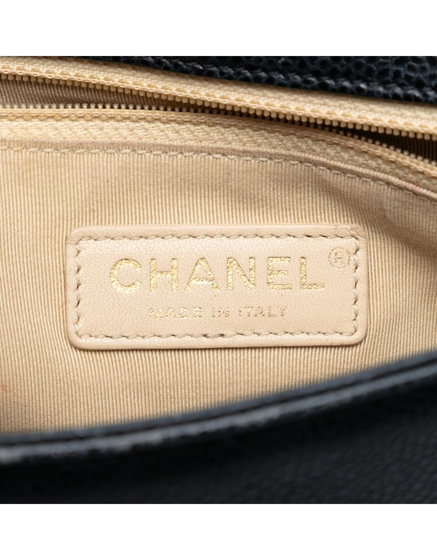 Pre-Loved by Azura Reborn - Pre-Loved Small Quilted Caviar Carry Around Flap