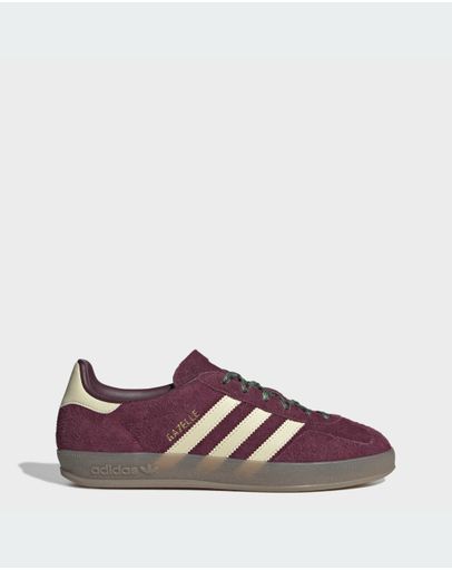 Maroon / Warm Vanilla / Blanch Green