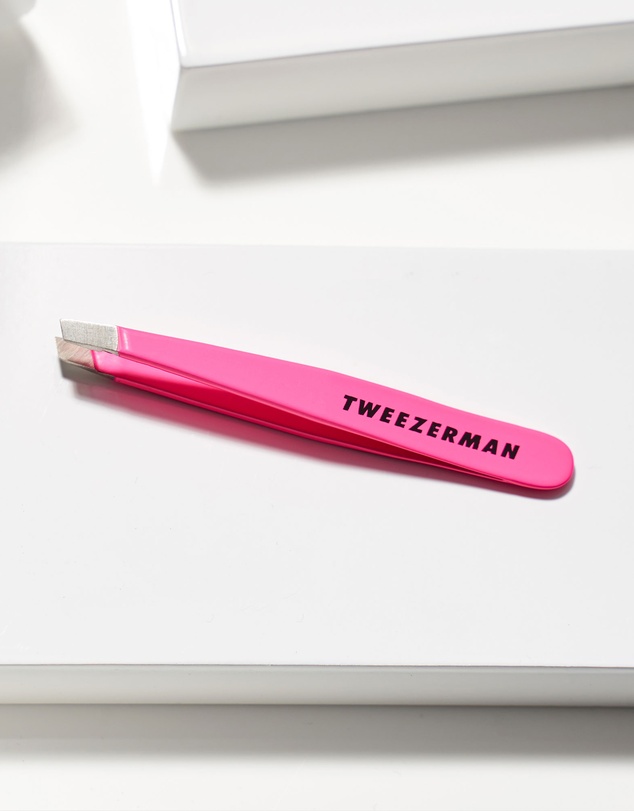 Tweezerman - Mini Slant Tweezer