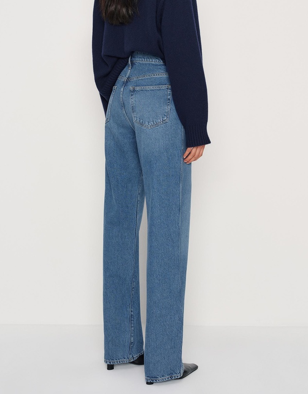 Reformation - Val 90s Mid Rise Straight Jeans