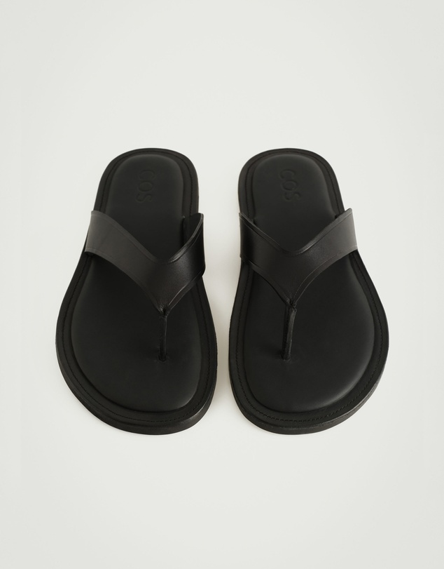COS - Leather Flip Flops