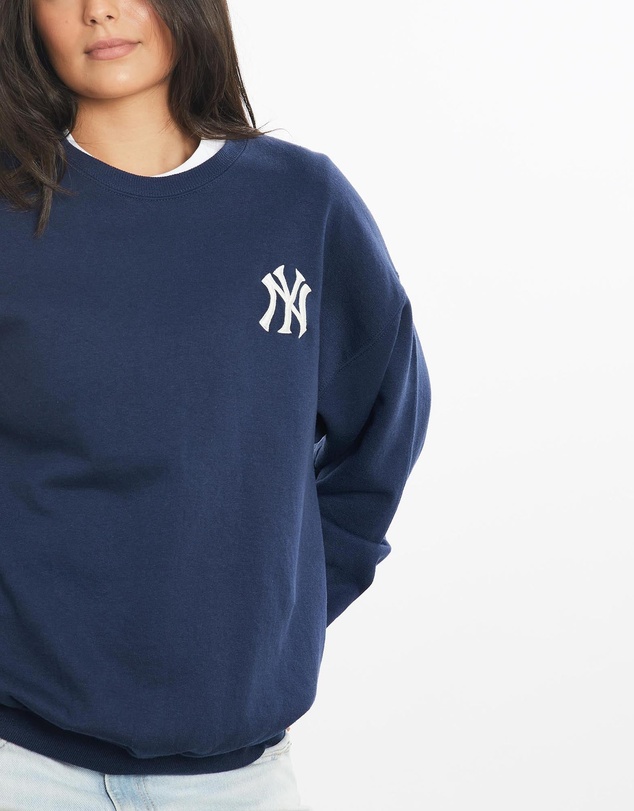 Vintage by The Real Deal - Pre Loved - Vintage MLB New York Yankees Sweatshirt