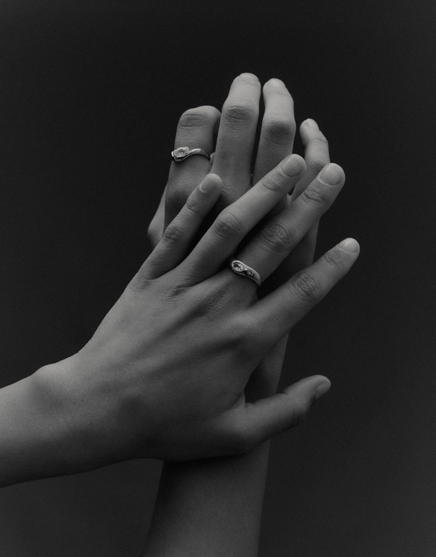 Kirstin Ash - Vessel Ring
