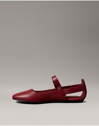 Calvin Klein - Leather Airfit Cushioned Ballerinas