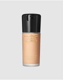 MAC - Studio Radiance Serum Powered Foundation - NW20