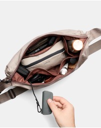 Bellroy - Laneway Crescent Bag 7L