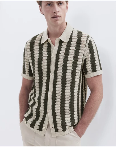 UNISON - Crochet Stitch Buttont Thru