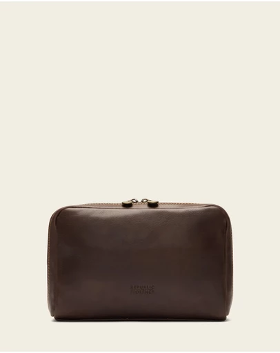 Republic of Florence - Primo Matt Chocolate Toiletry Bag