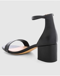 SPURR - Lucia - ONLINE EXCLUSIVE