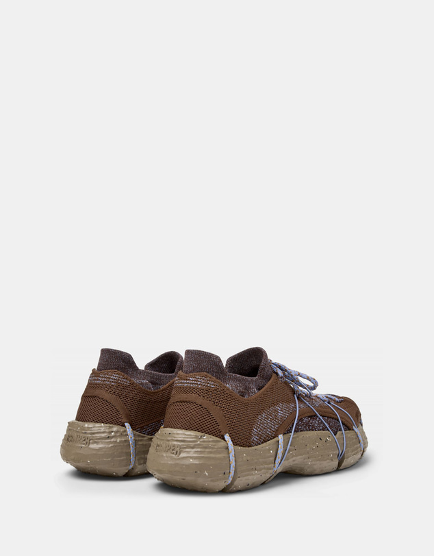 Camper - Trainers Roku