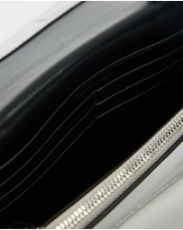 Calvin Klein - Metallic Wallet On Chain