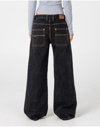 Rusty - Wendy Wide Low Rise Jean