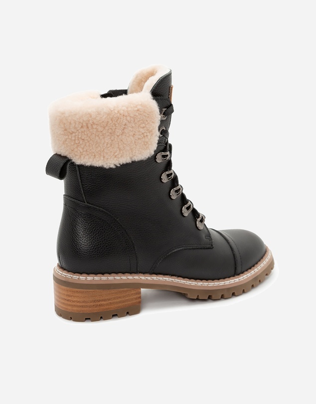 Ozwear Connection Uggs - Ugg Lyric Ankle Zip Boots