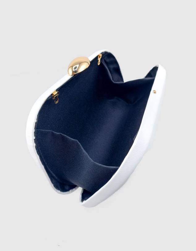 Izoa - Daisy Clutch