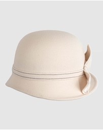 Max Alexander - Winter Felt Cream Cloche Hat