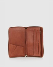 Evity - RFID Payton Leather Travel Wallet