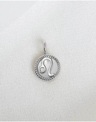 Wanderlust + Co - Leo Zodiac Mother of Pearl 925 Sterling Silver Pendant