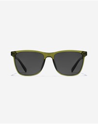 Hawkers Co - Hawkers - Wave - polarized green dark  Sunglasses for Men and Women Polarized