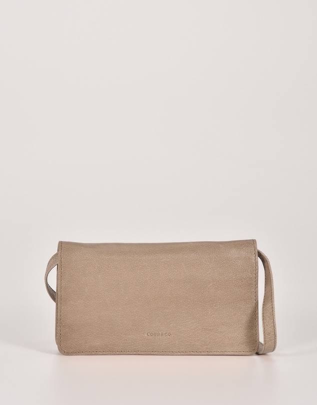 Cobb & Co - Stirling Leather Smart-Phone Card Holder Crossbody Wallet