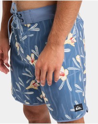 Quiksilver - Mens Surfsilk 18