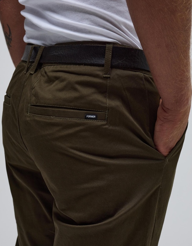 Former - Legacy Chino Pant // Olive