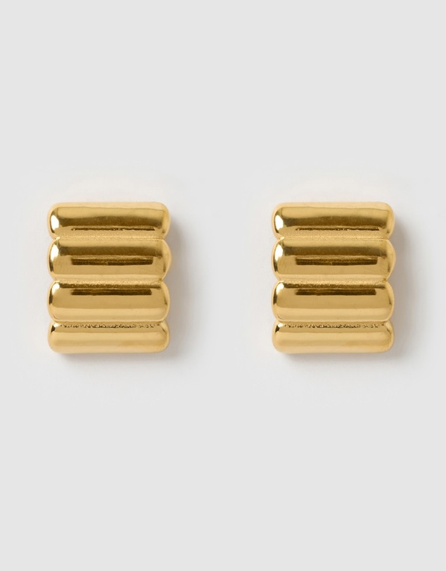 Izoa - Delta Stud